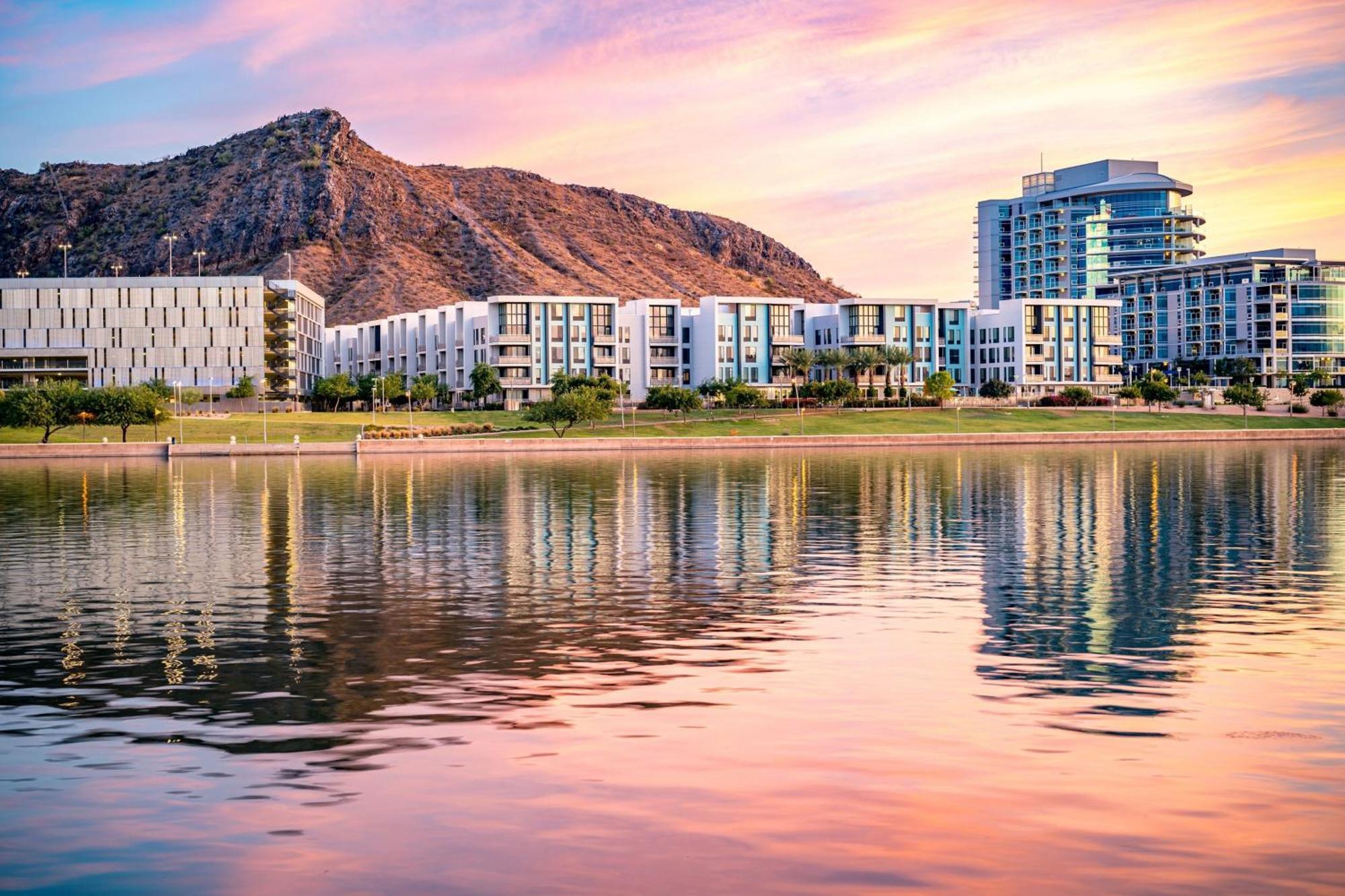 Fairfield Inn & Suites By Marriott Tempe Esterno foto